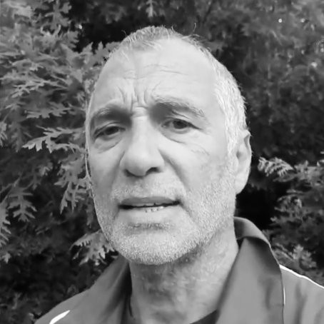 米体：佛罗伦萨前球员物化后将尸检，前妻暗意不驯顺他是自尽