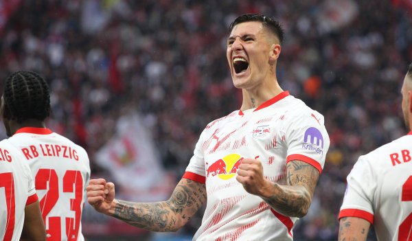 罗马诺：若塞斯科愿为转会大开大门，曼联将会建议负责报价