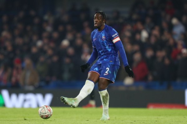 英媒：引进胡安卢的探究发达逐渐，那不勒斯挑升切尔西后卫迪萨西