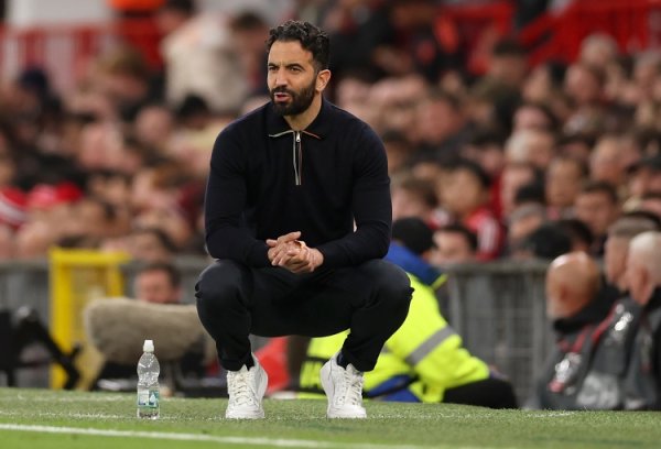 罗马诺：阿莫林对转会窗相称舒适，合计再引进1中场+1门将更完好