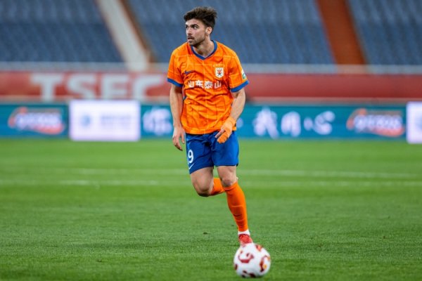 媒体东谈主：泽卡伤病问题不大，依然不错干涉泰山合练