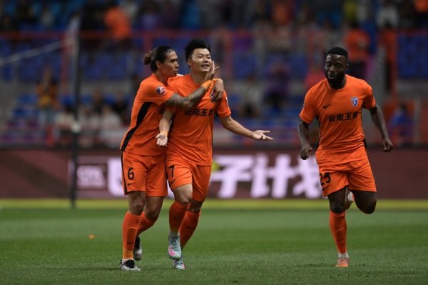 轰出穿云箭！罗竞：靠近旧主详情念念好好踢，打败三镇咱们重拾信心