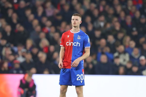 21岁身价4500万欧! 英媒: 曼联买巴莱巴受阻, 照拂水晶宫中场沃顿