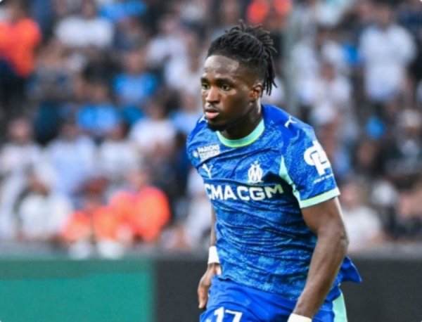 罗马诺：博洛尼亚与洛维谈妥个东说念主条目，马赛要价接近2000万欧