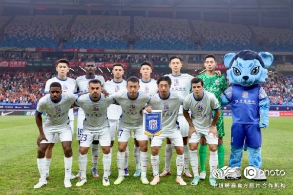 申花客场2-0慑服青岛海牛，下轮将客战武汉三镇