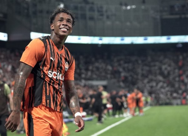 冲破S罗的队史转会费记录！TA：富勒姆行将签下矿工边锋凯文