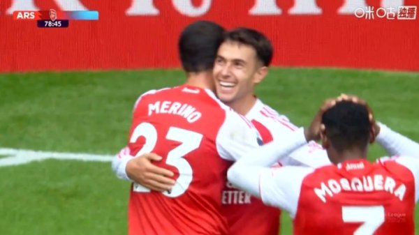 专科中场改神锋😆苏维门迪生存初度单场2球 已追平上赛季进球数