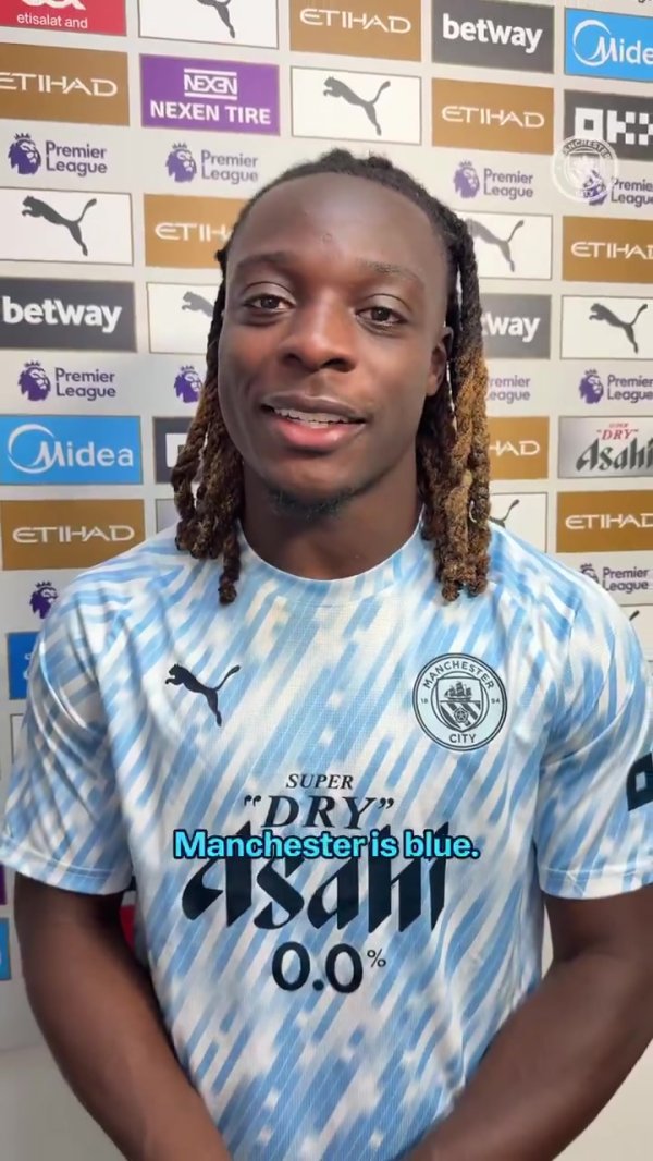 曼市德比助攻双响，多库赛后：曼彻斯特是蓝色的