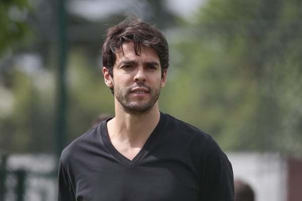 卡卡：重回球场老是很超过尤其是为慈善 但愿将来惩办一家俱乐部