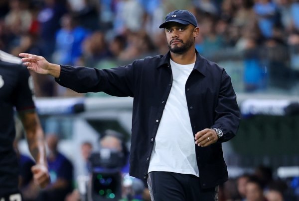 孔帕尼谈新援融入与德比战 判辨球队热切、防护与指导力