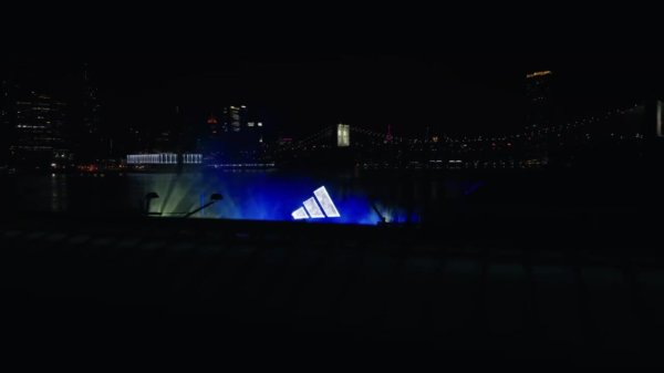 26寰球杯用球TRIONDA “三重浪”发布，罗致全新四拼片结构