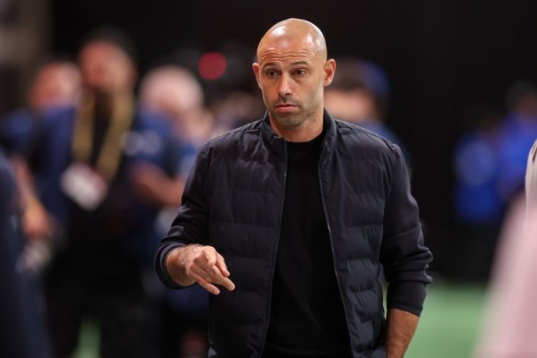 马斯切拉诺：我和梅西没发生争抓，其时是在挑剔怎么寻找蹙迫空间