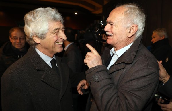 马佐拉谈米兰双雄：信赖但愿国米在新球场见效，但另一个队就……