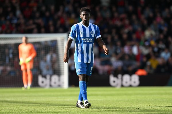 布莱顿雇主：曼联今夏如实对巴莱巴感风趣，但他黑白卖品