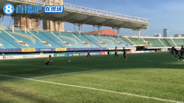 距中乙一步之遥！冯率航远射破门，厦门壹零贰陆主场2-0跳跃！