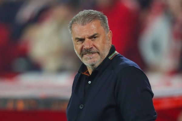 39天就遭卷铺盖！镜报：澳波战绩恶运，英超握教之路或已到止境