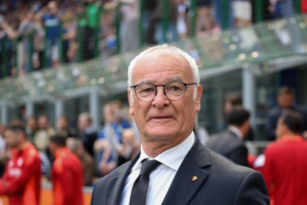 加斯佩里尼：拉涅利一直在老到基地，但不念念进更衣室以免制造费事