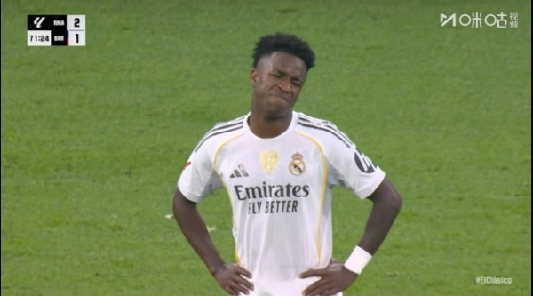 ESPN记者：阿隆索换下维尼修斯因他在一次凝视中没跟上敌手