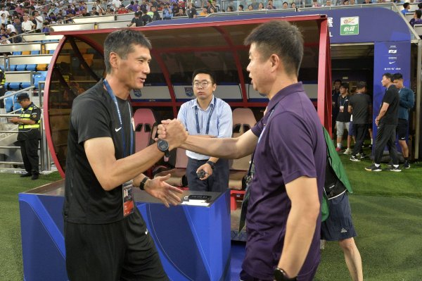 徐江：国足选帅原土培植即是陪主义 李铁昔时不也陪标了两位吗？