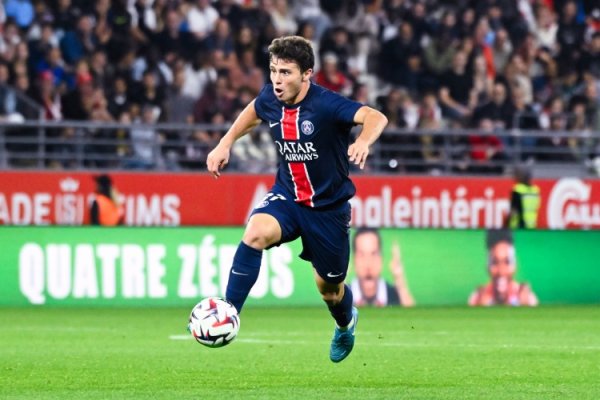 若昂-内维斯：金球奖不是我的决议，我更喜欢团队荣誉