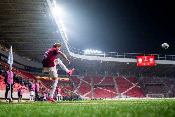 挪威主帅：厄德高的还原正在稳步鼓吹，距离全皆康复还有一段距离