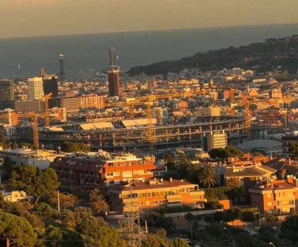 世体：巴萨回来诺坎普，临近商家期待买卖复苏有东谈主营业额翻了一番