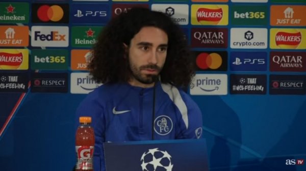 库库：我告诉埃斯特旺考试时戴护腿板，因为我要为对阵巴萨作念准备