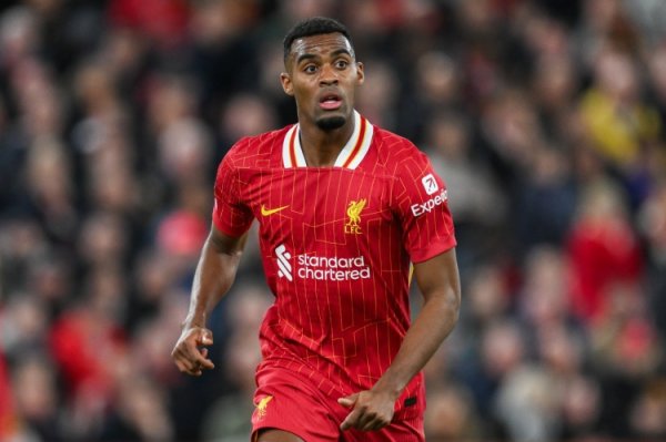 名宿：上赛季赫拉芬贝赫是阐明最佳球员之一，但本赛季不尽如东说念看法