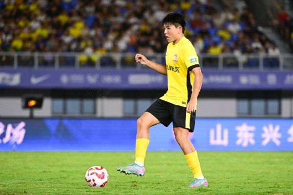 冬窗加盟欧洲哪个联赛？徐彬此前采访称，若能留洋思去英格兰联赛