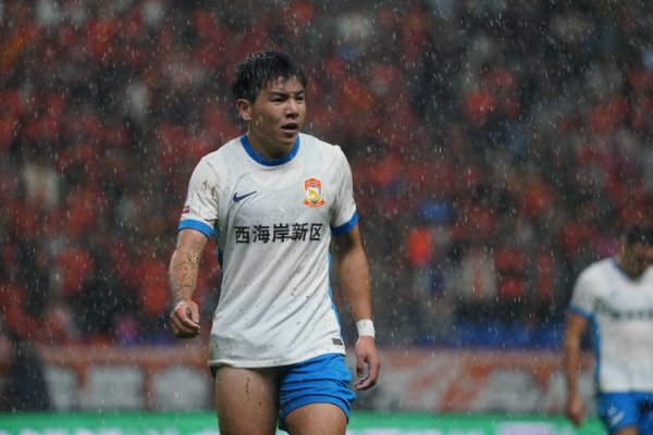 向偶像看皆？徐彬行将留洋欧洲，偶像是卡塞米罗