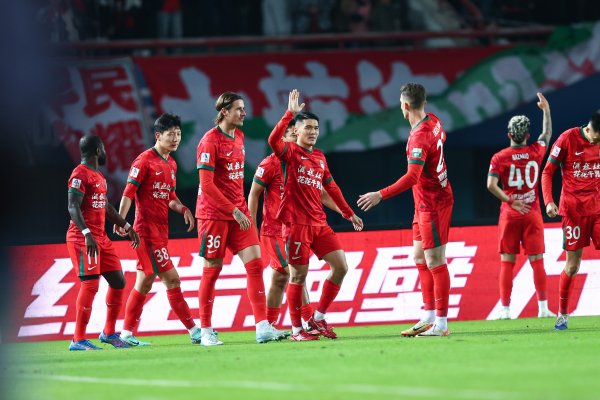 豫媒：河南队依然抵达苏州，备战12月6日和北京国安的足协杯决赛