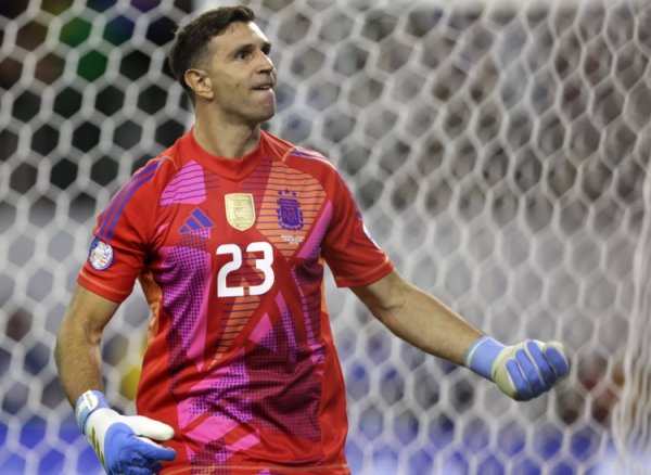 大马丁：对明夏的寰宇杯感到怡悦，为国出战时嗅觉球等于进不了门